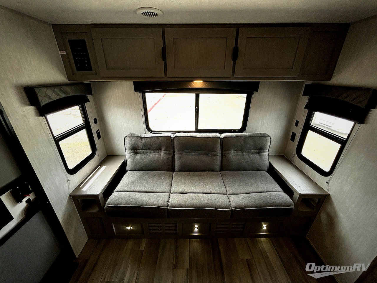 2025 East To West Della Terra 272RL Photo 6