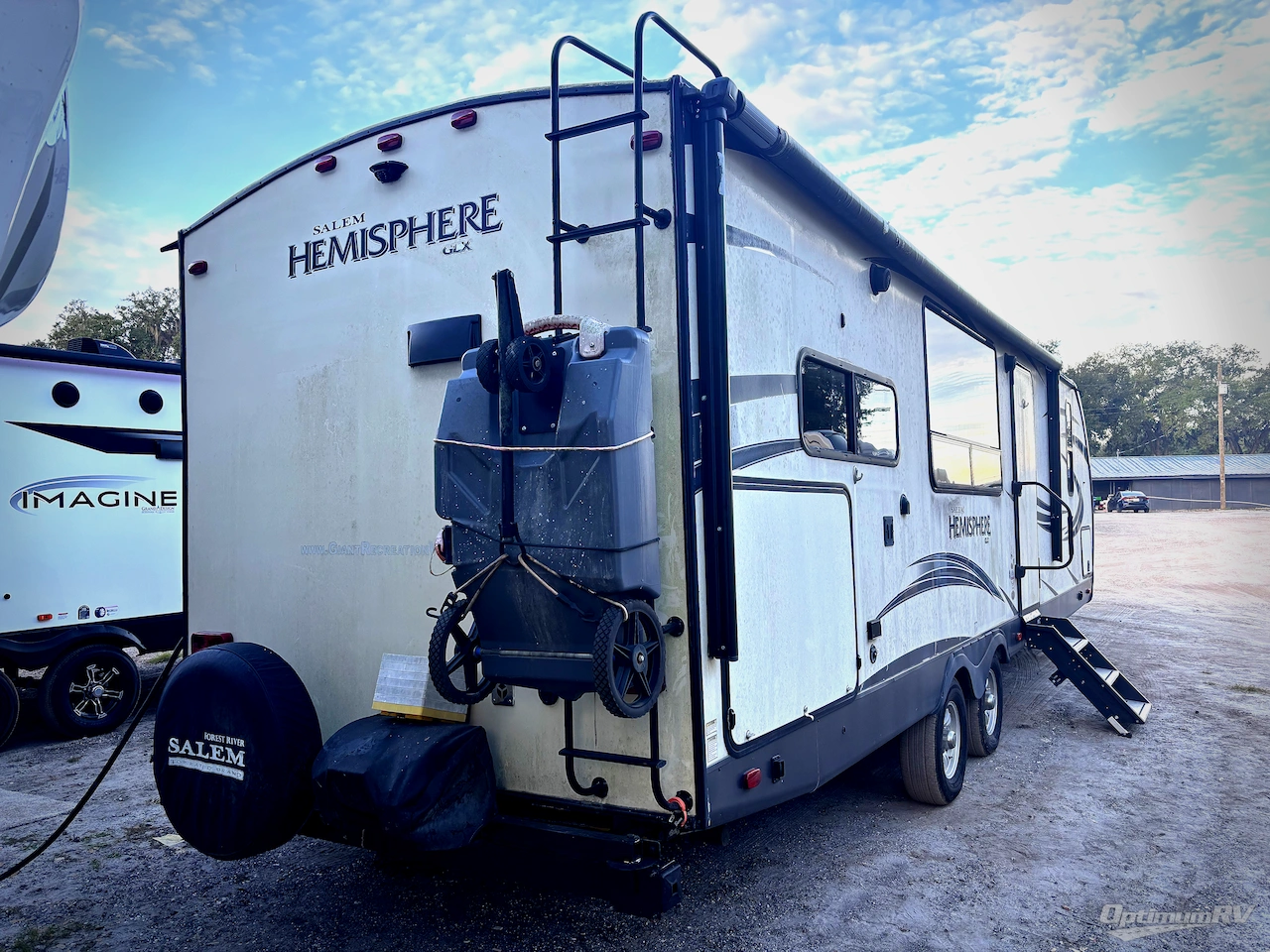 2019 Forest River Salem Hemisphere GLX 283RK Photo 2