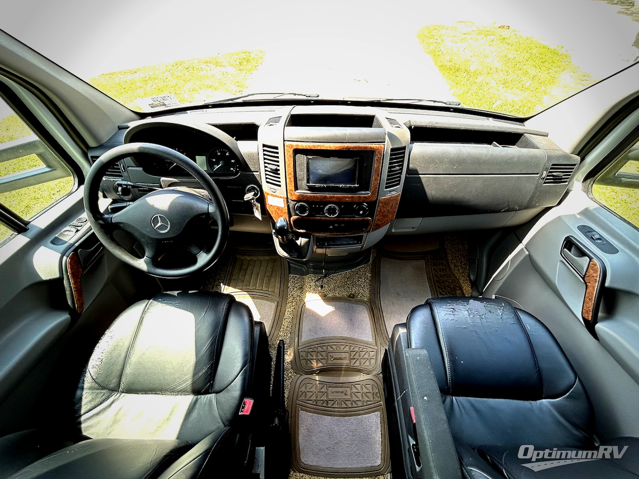 2014 Thor Siesta Sprinter 24SR Photo 8