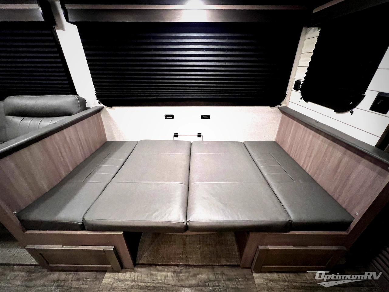 2022 CrossRoads Sunset Trail SS331BH Photo 10