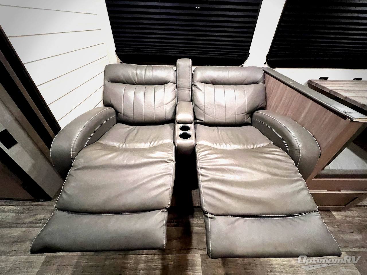 2022 CrossRoads Sunset Trail SS331BH Photo 13