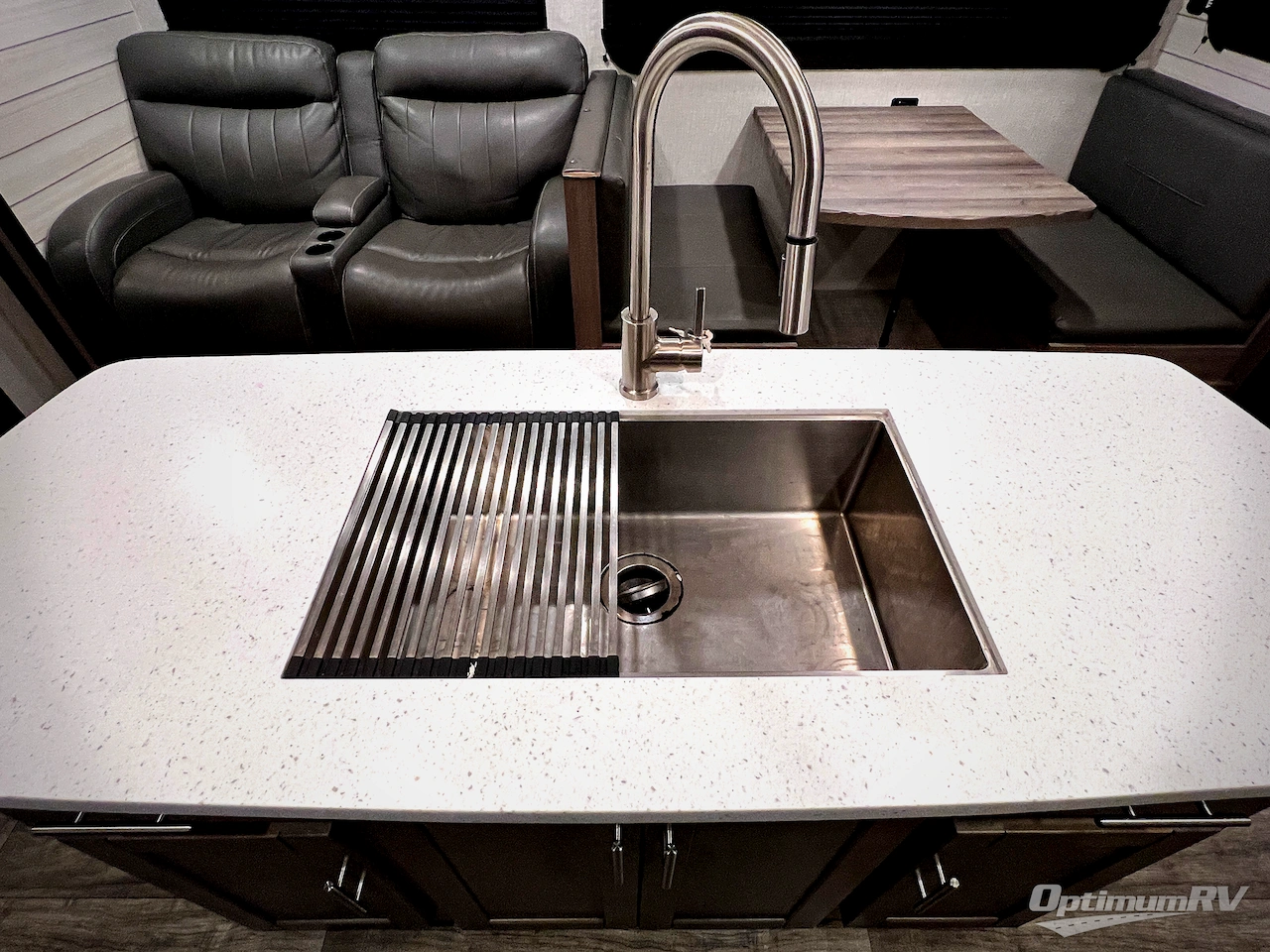 2022 CrossRoads Sunset Trail SS331BH Photo 16