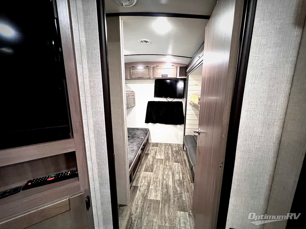 2022 CrossRoads Sunset Trail SS331BH Photo 32