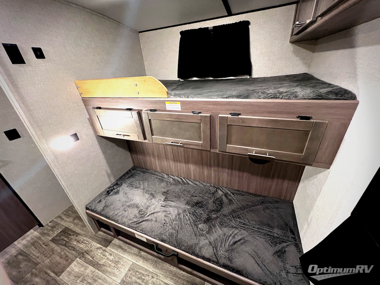 2022 CrossRoads Sunset Trail SS331BH Photo 44