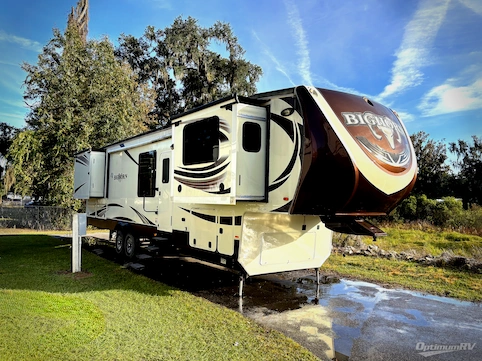 Used 2015 Heartland Bighorn 3755FL Featured Photo