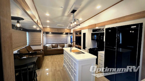 2024 Keystone Arcadia 3260RL RV Photo 2