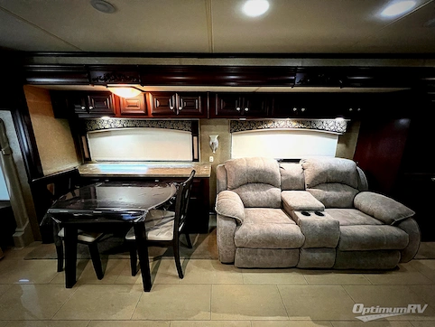 2013 Thor Tuscany 40FX RV Photo 2