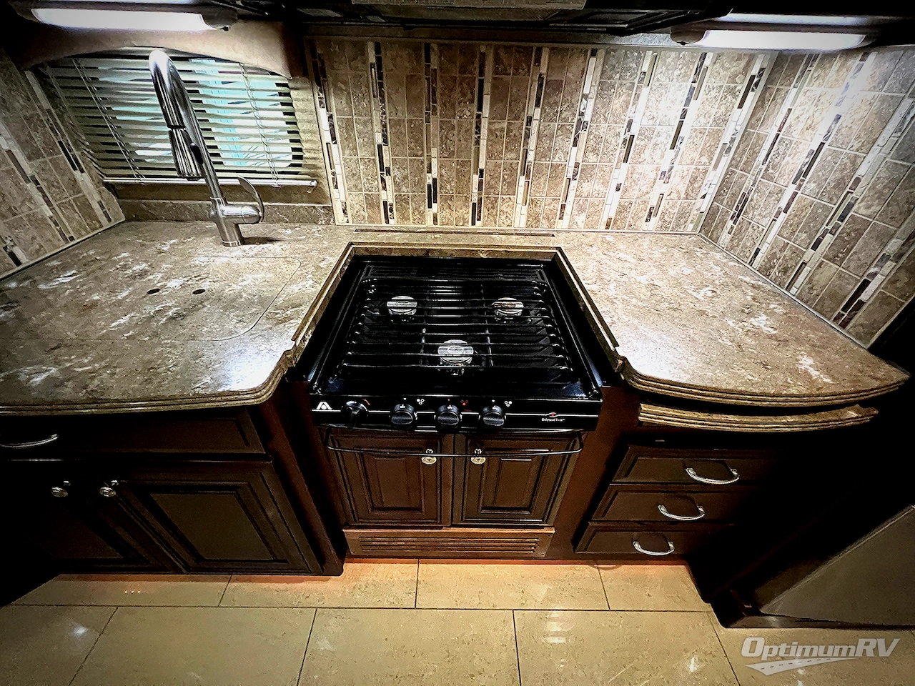 2013 Thor Tuscany 40FX Photo 16