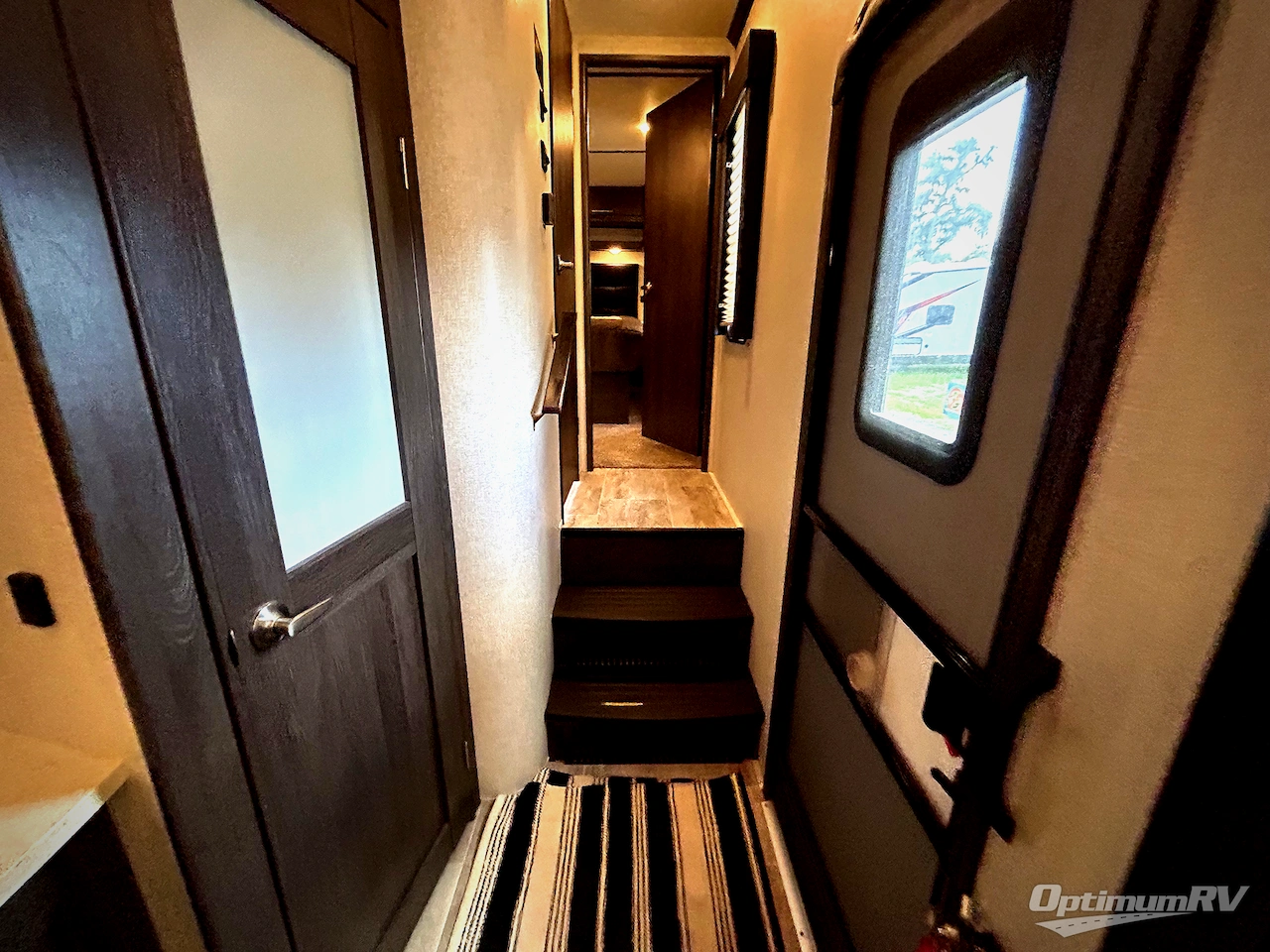 2019 Keystone Carbon 364 Photo 7