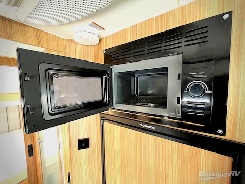 2025 Black Series Camper HQ Series HQ21 RV Photo 3