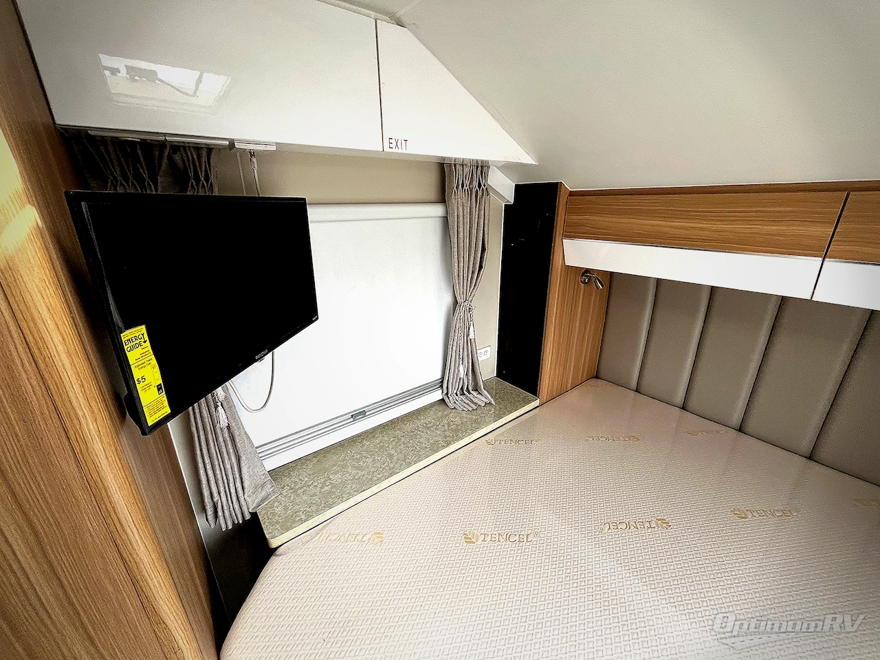 2025 Black Series Camper HQ Series HQ21 Photo 21