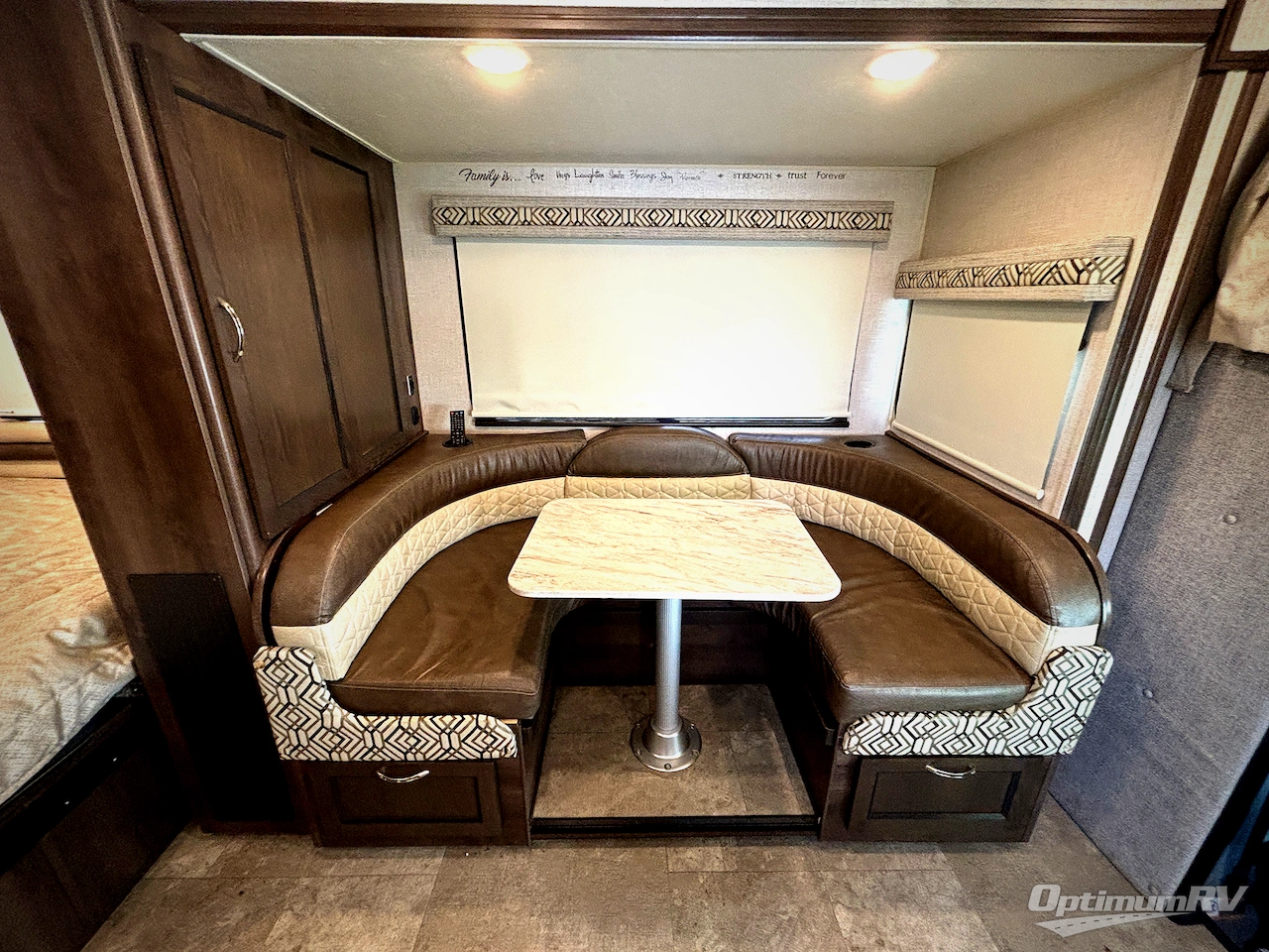 2019 Coachmen Prism 2200 FS Photo 13