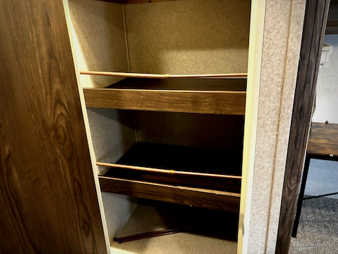 2019 Forest River Flagstaff Micro Lite 25BDS RV Photo 4