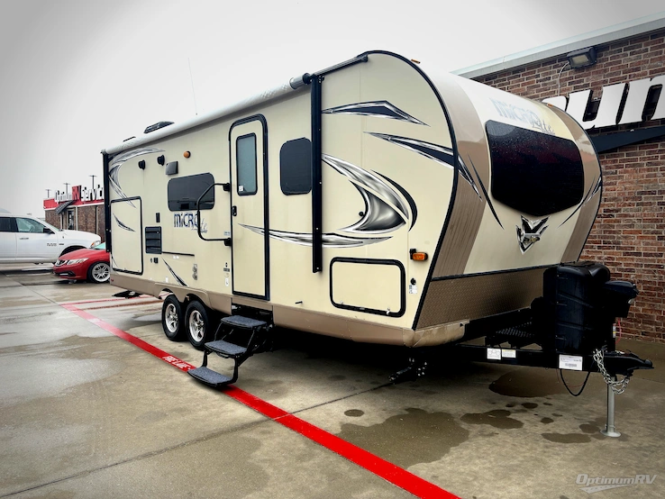 2019 Forest River Flagstaff Micro Lite 25BDS RV Photo 1