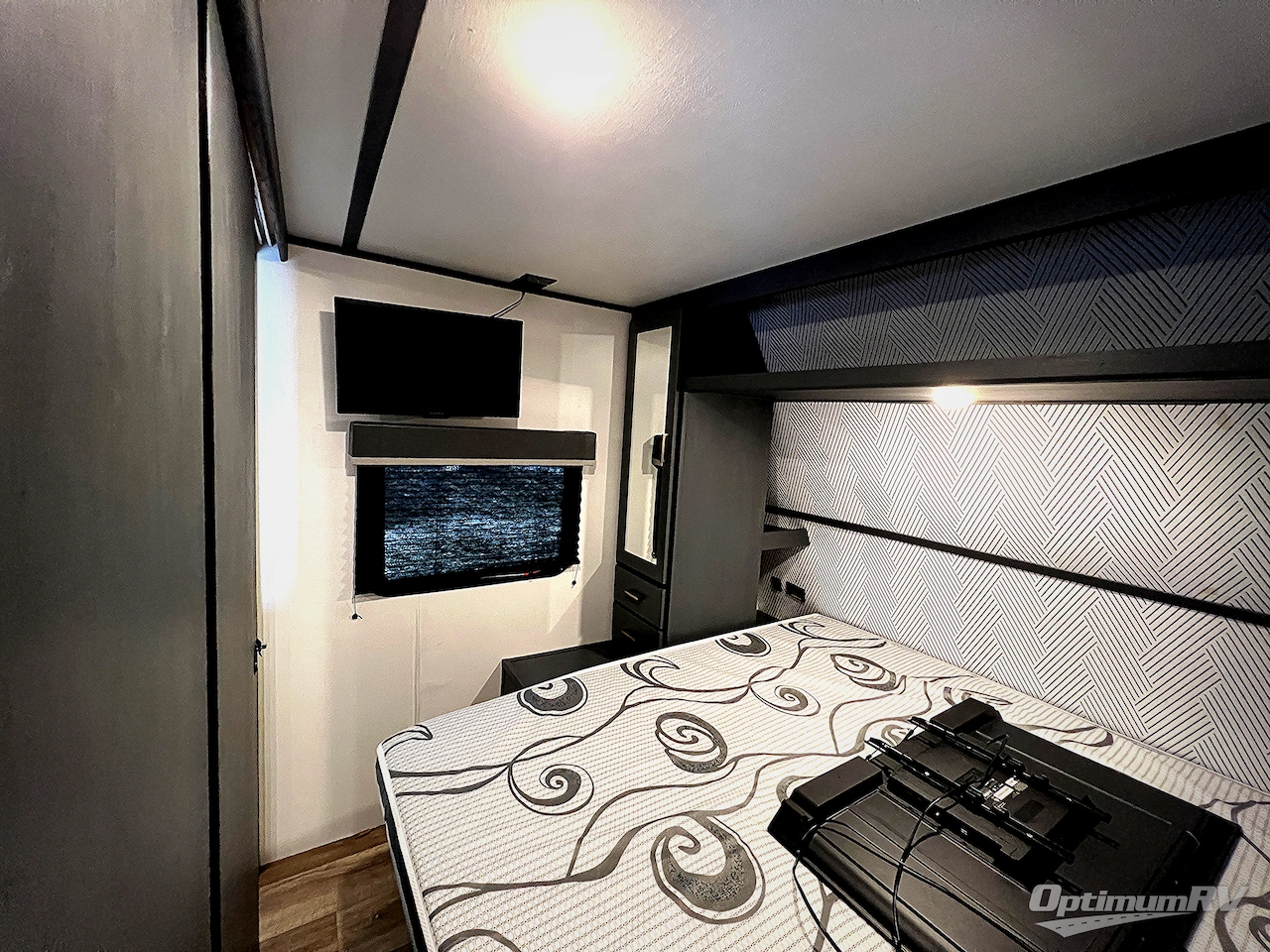 2022 Keystone Bullet Crossfire 2430BH Photo 24