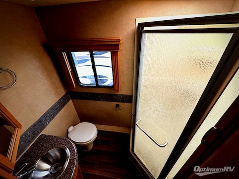 2013 Monaco Monarch 33SFD RV Photo 3