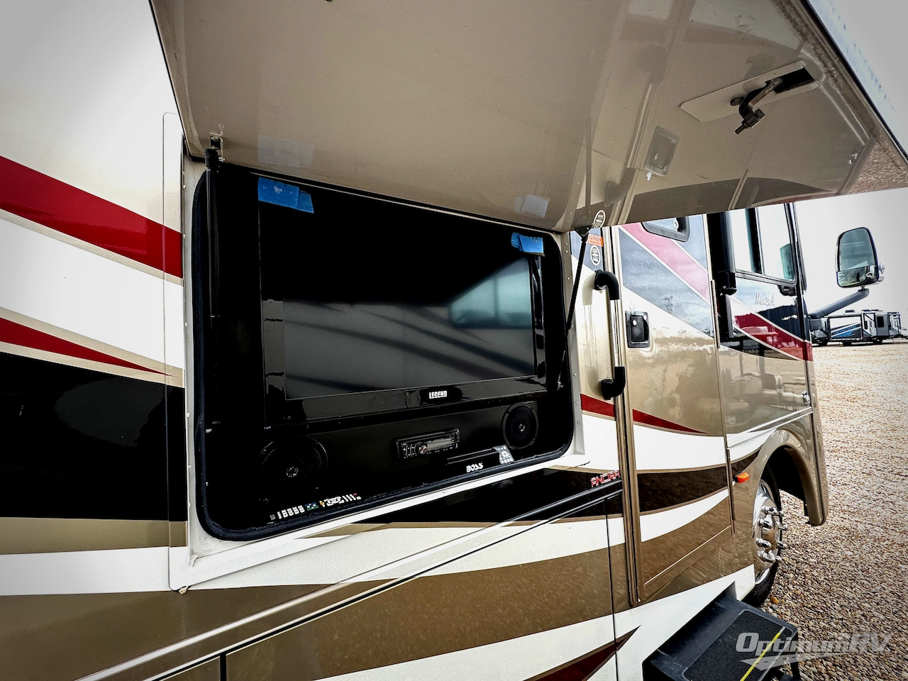 2013 Monaco Monarch 33SFD Photo 2