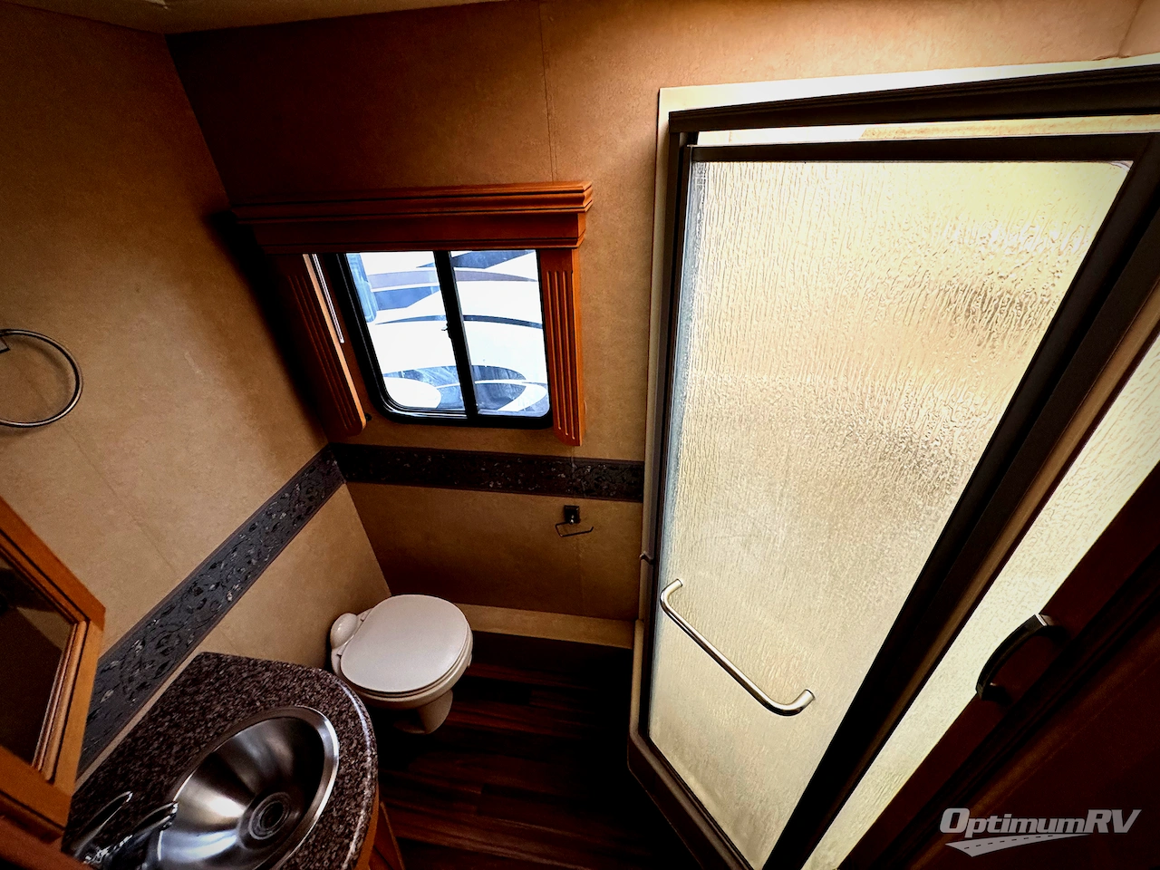 2013 Monaco Monarch 33SFD Photo 11