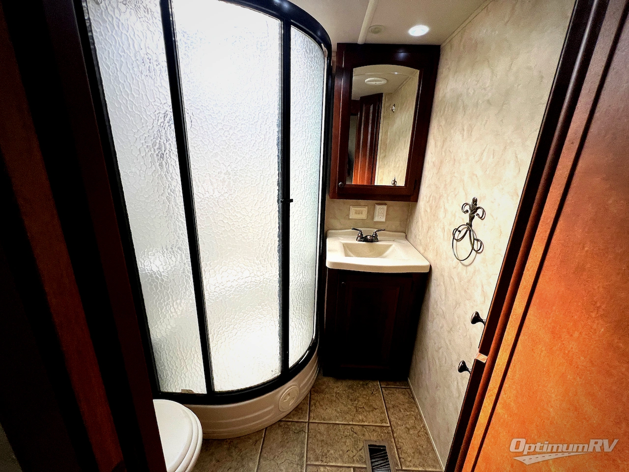 2011 Forest River Cedar Creek 34RLSA Photo 21