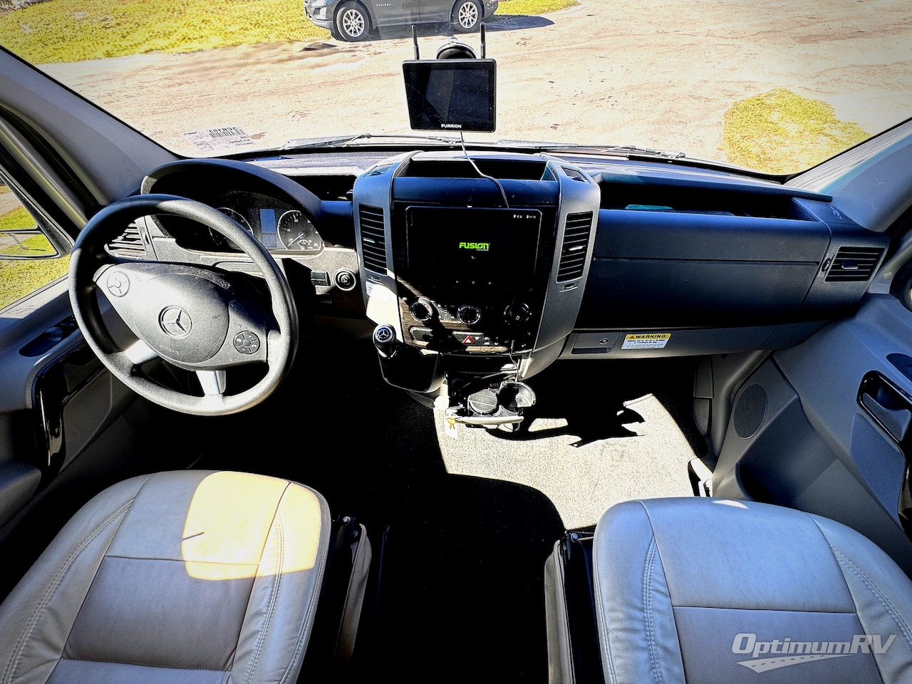 2018 Coachmen Galleria 24FL Photo 8