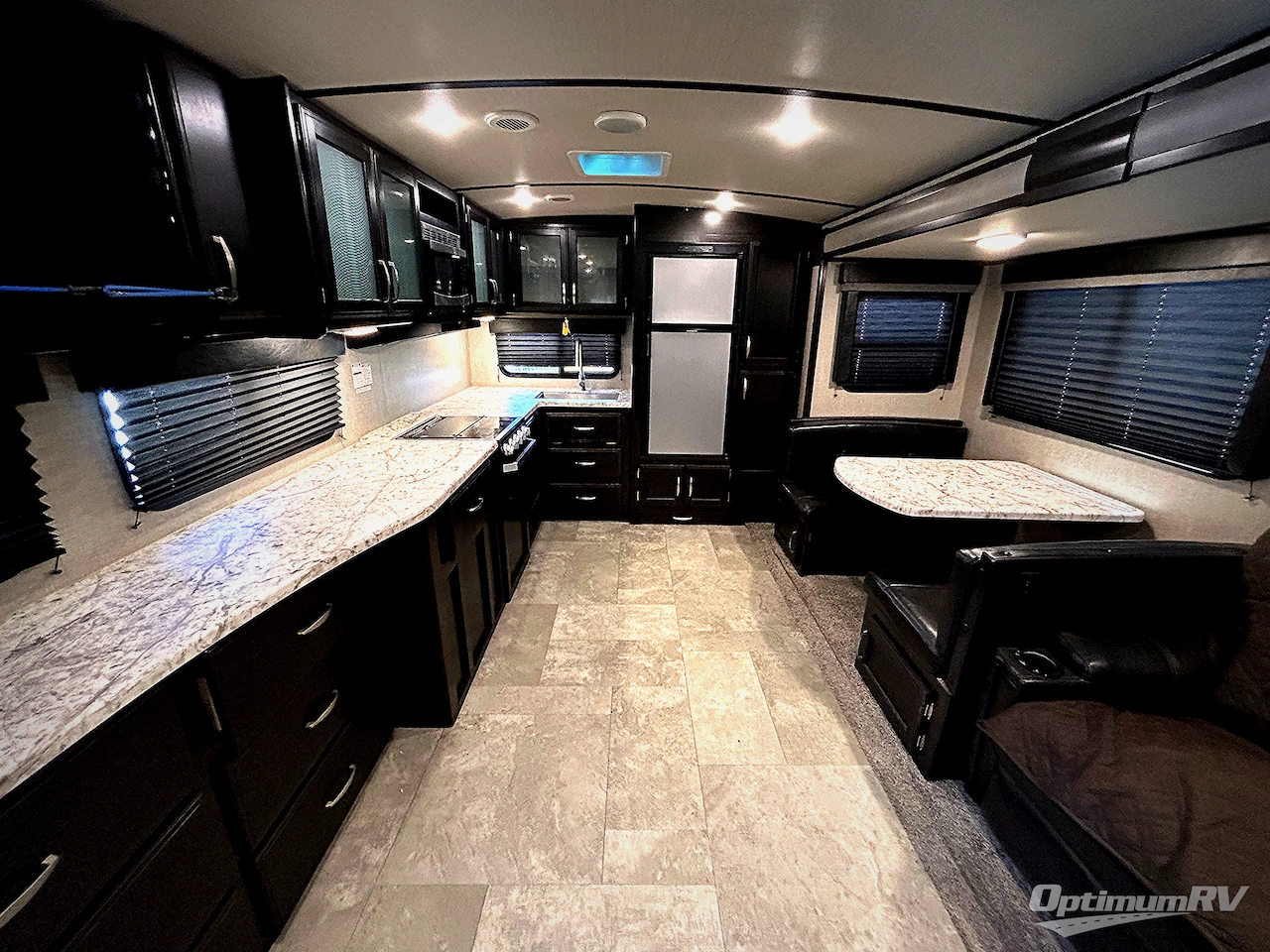 2019 Grand Design Imagine 2850MK Photo 2
