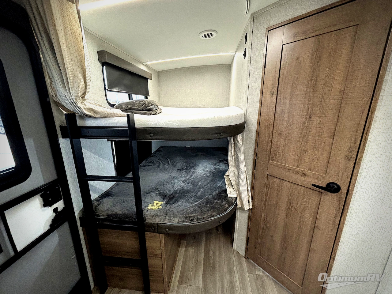 2025 Grand Design Imagine 2800BH Photo 10