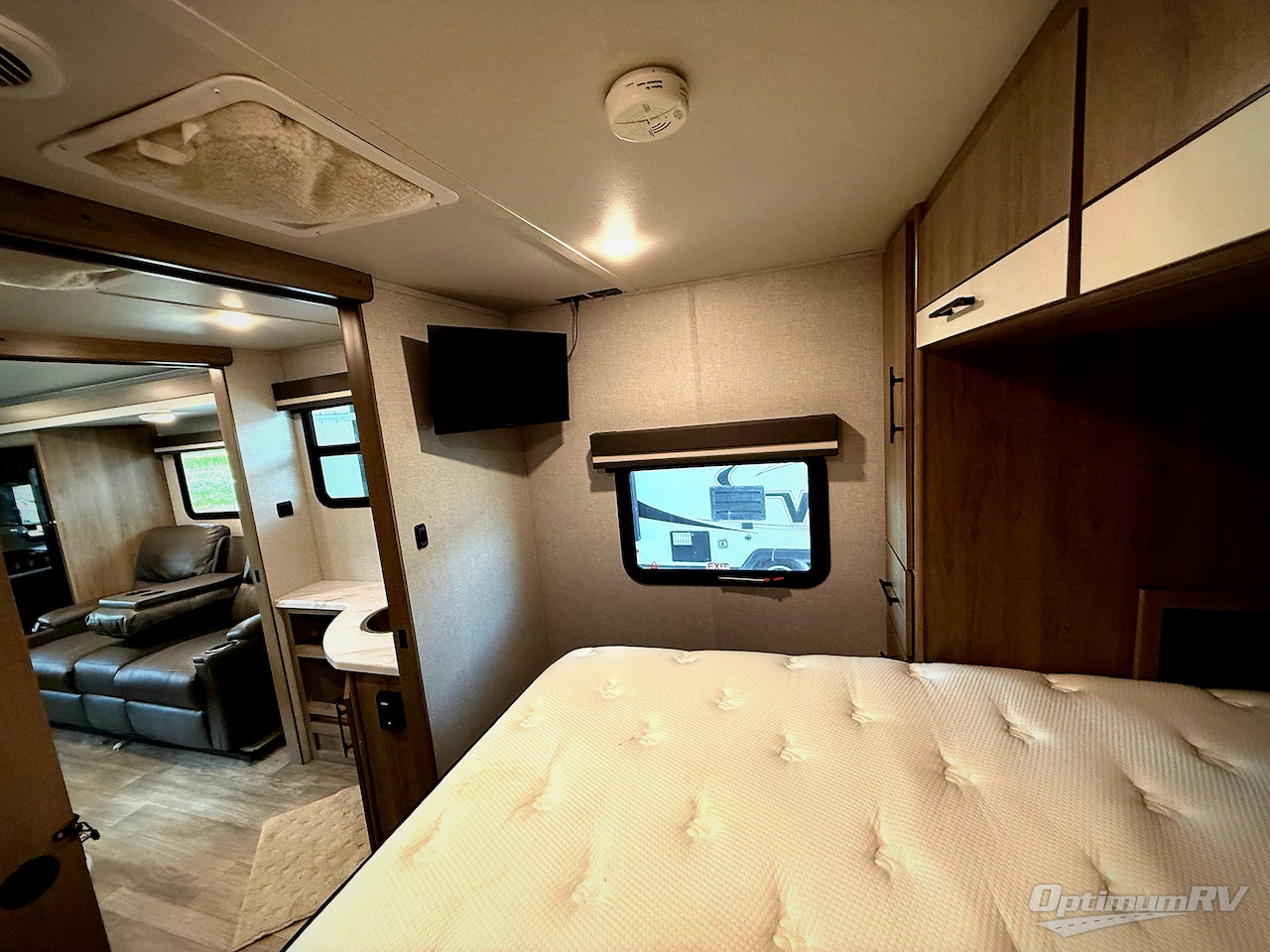 2023 Grand Design Imagine XLS 23LDE Photo 14