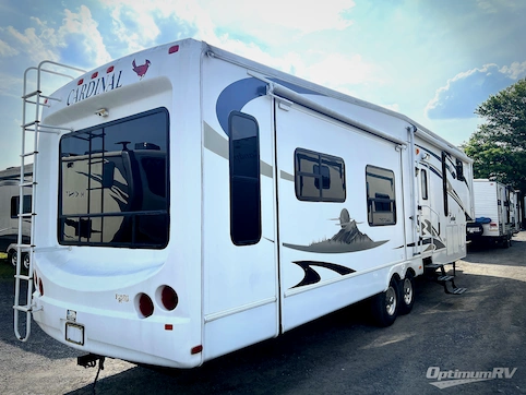 2009 Forest River Cardinal 34QRL RV Photo 2