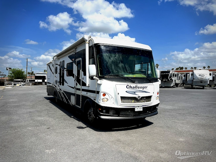 2008 Damon CHALLENGER 378 RV Photo 1