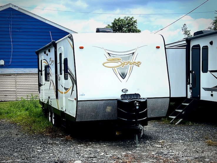 2014 KZ Spree 261RKS RV Photo 1