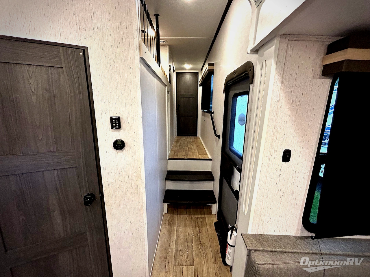 2023 Dutchmen Astoria 3553MBP Photo 7