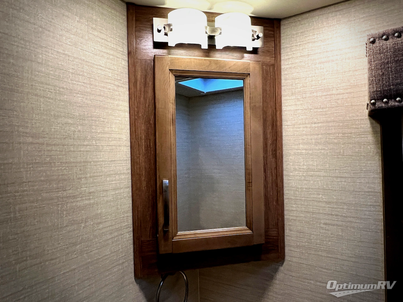 2019 Jayco Seneca 37RB Photo 26