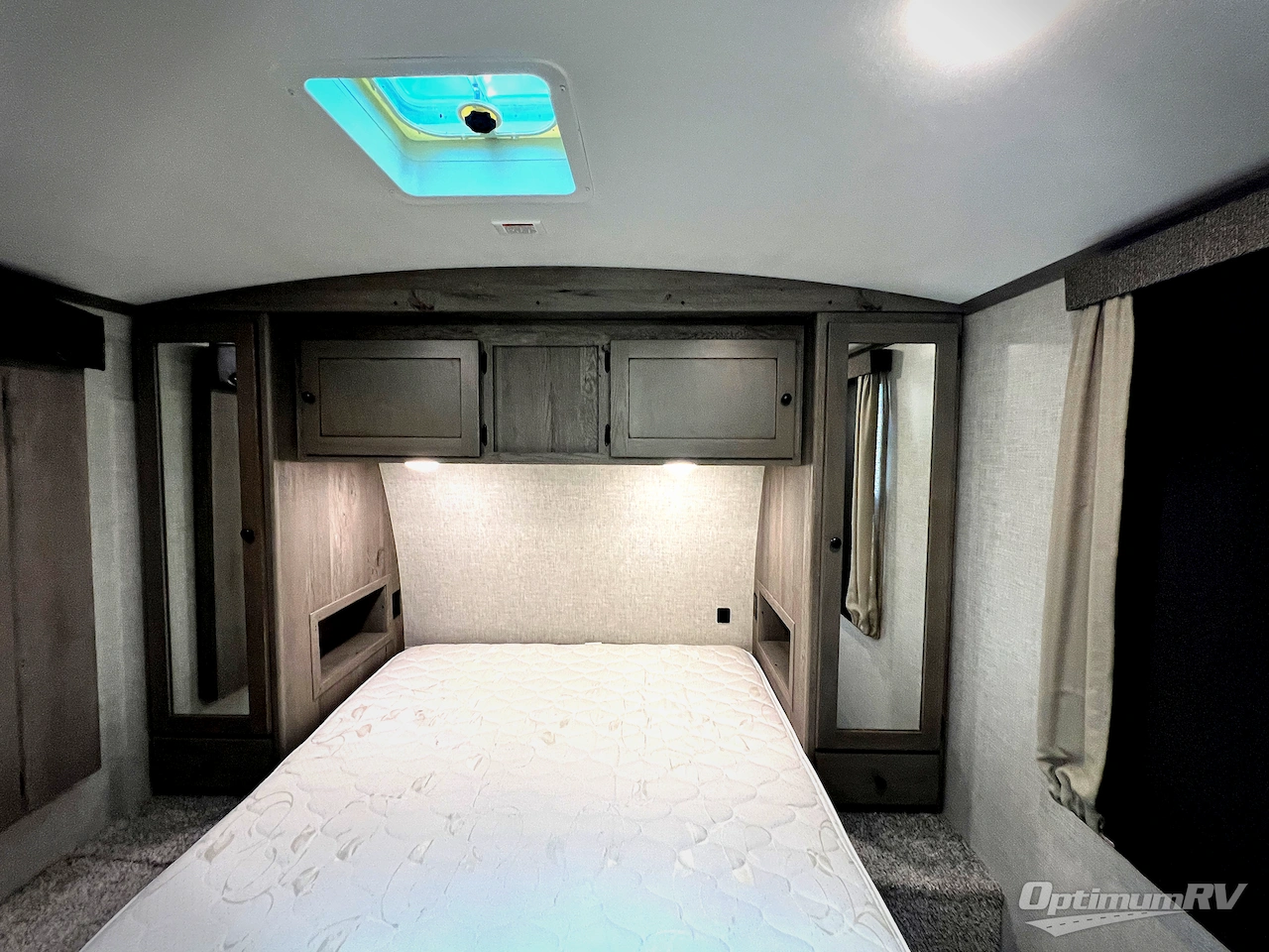 2019 Keystone Outback 335CG Photo 18