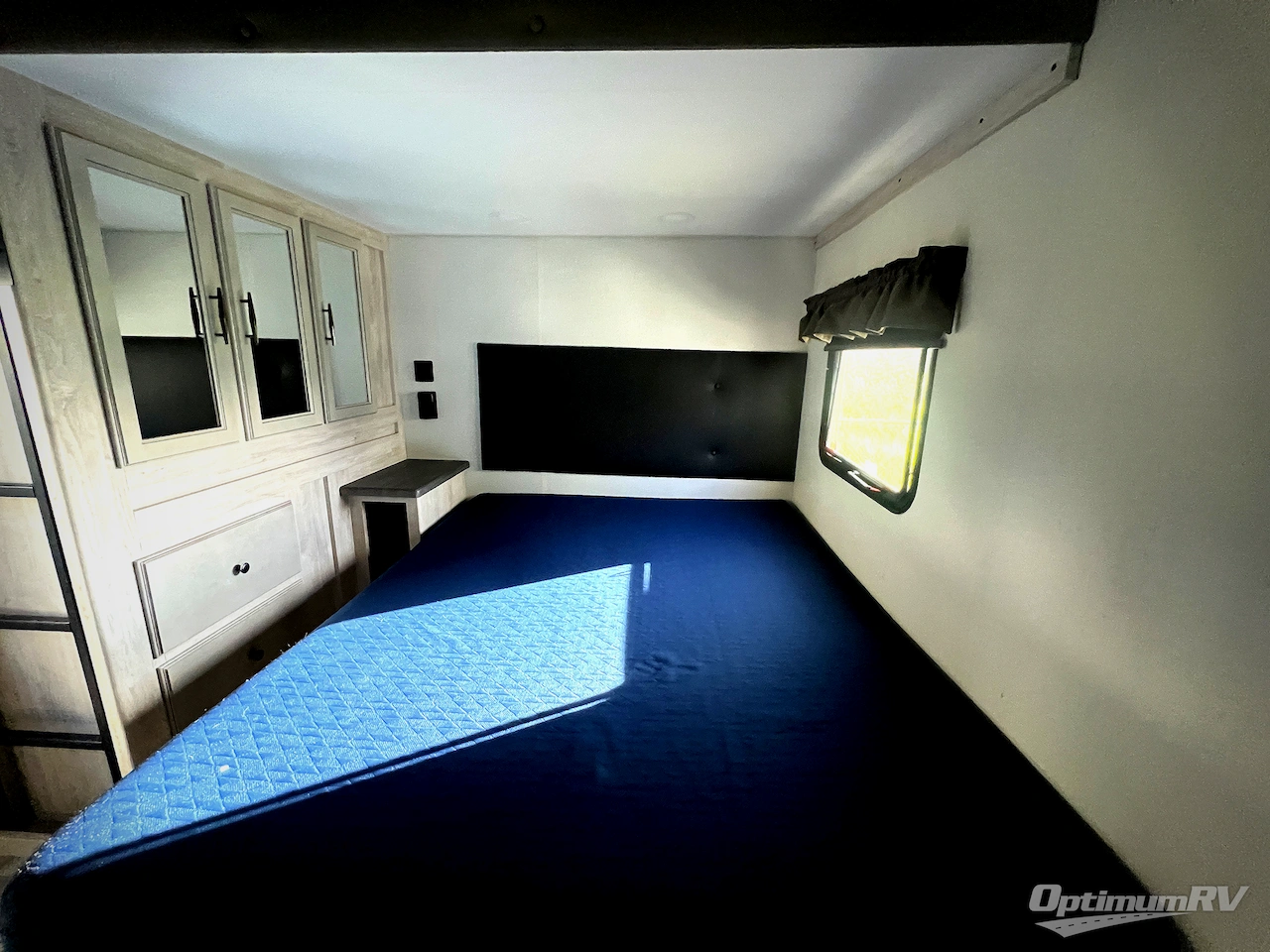 2024 Forest River Sierra 3550BH Photo 15