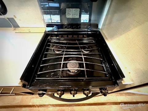 2018 CrossRoads Sunset Trail Grand Reserve SS33SI RV Photo 2