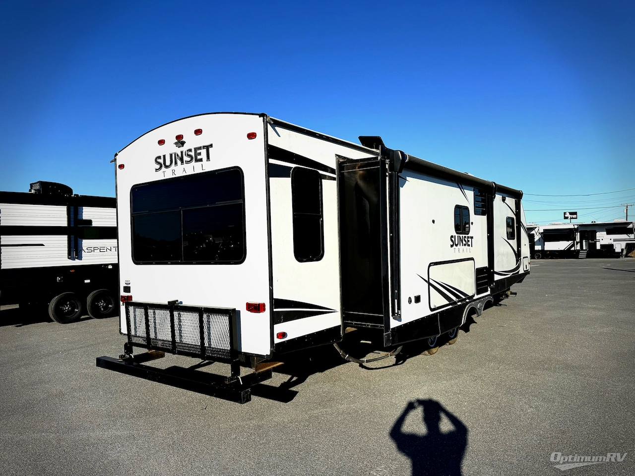 2018 CrossRoads Sunset Trail Grand Reserve SS33SI Photo 2