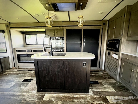 2020 Keystone Outback 328RL RV Photo 3