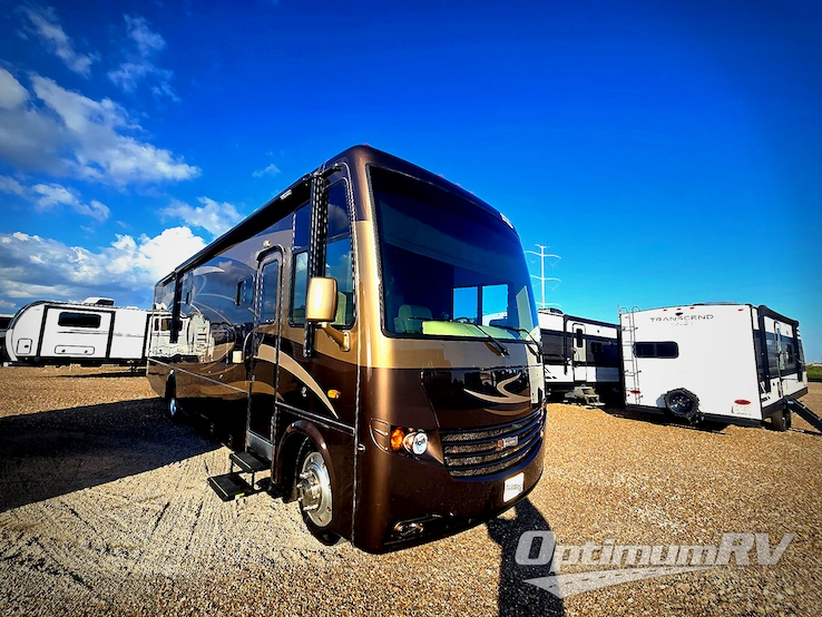 2013 Newmar Canyon Star 3610 RV Photo 1