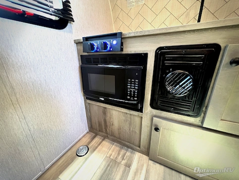 2026 Sunset Park Sun Lite 14THX RV Photo 3