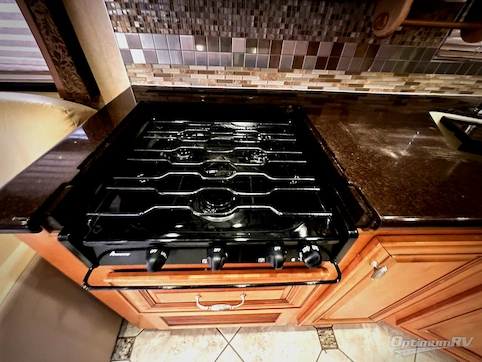 2011 Forest River Charleston 430QS RV Photo 3