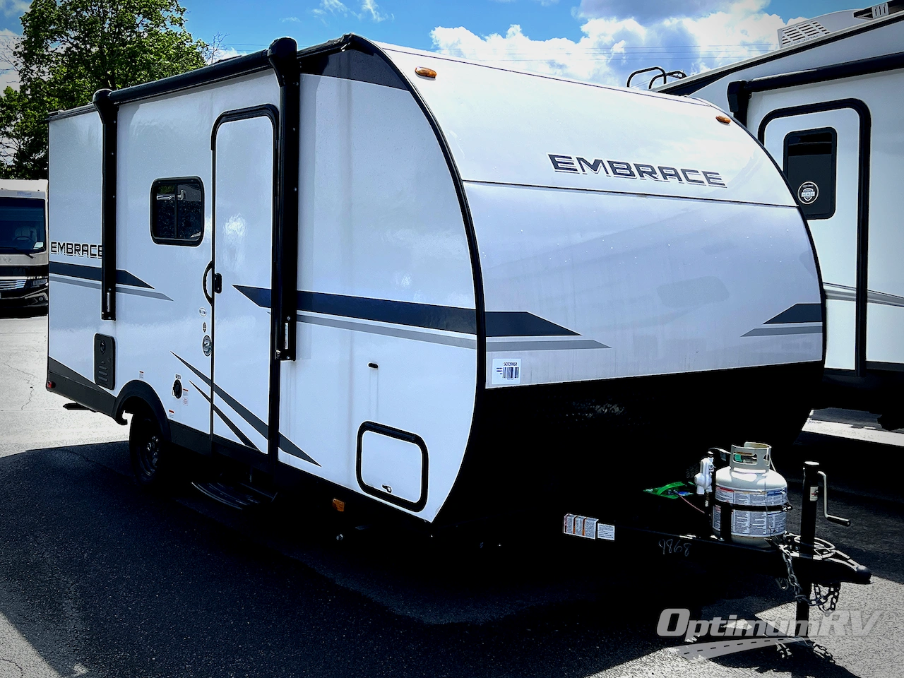 2025 Cruiser Embrace EL17BH Photo 1
