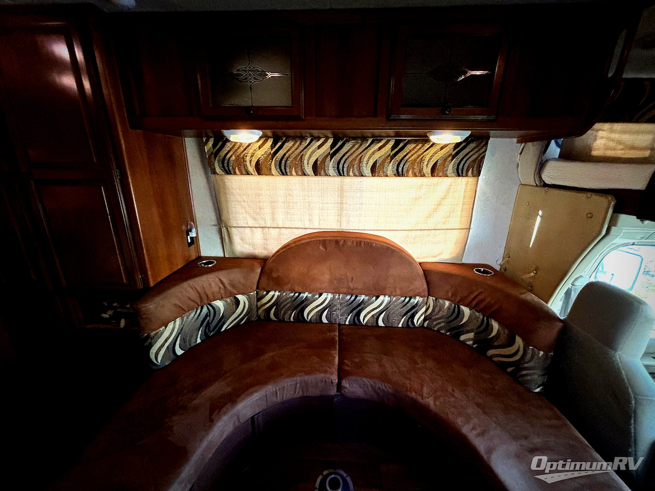 2013 Coachmen Leprechaun 210QB Ford 350 Photo 12