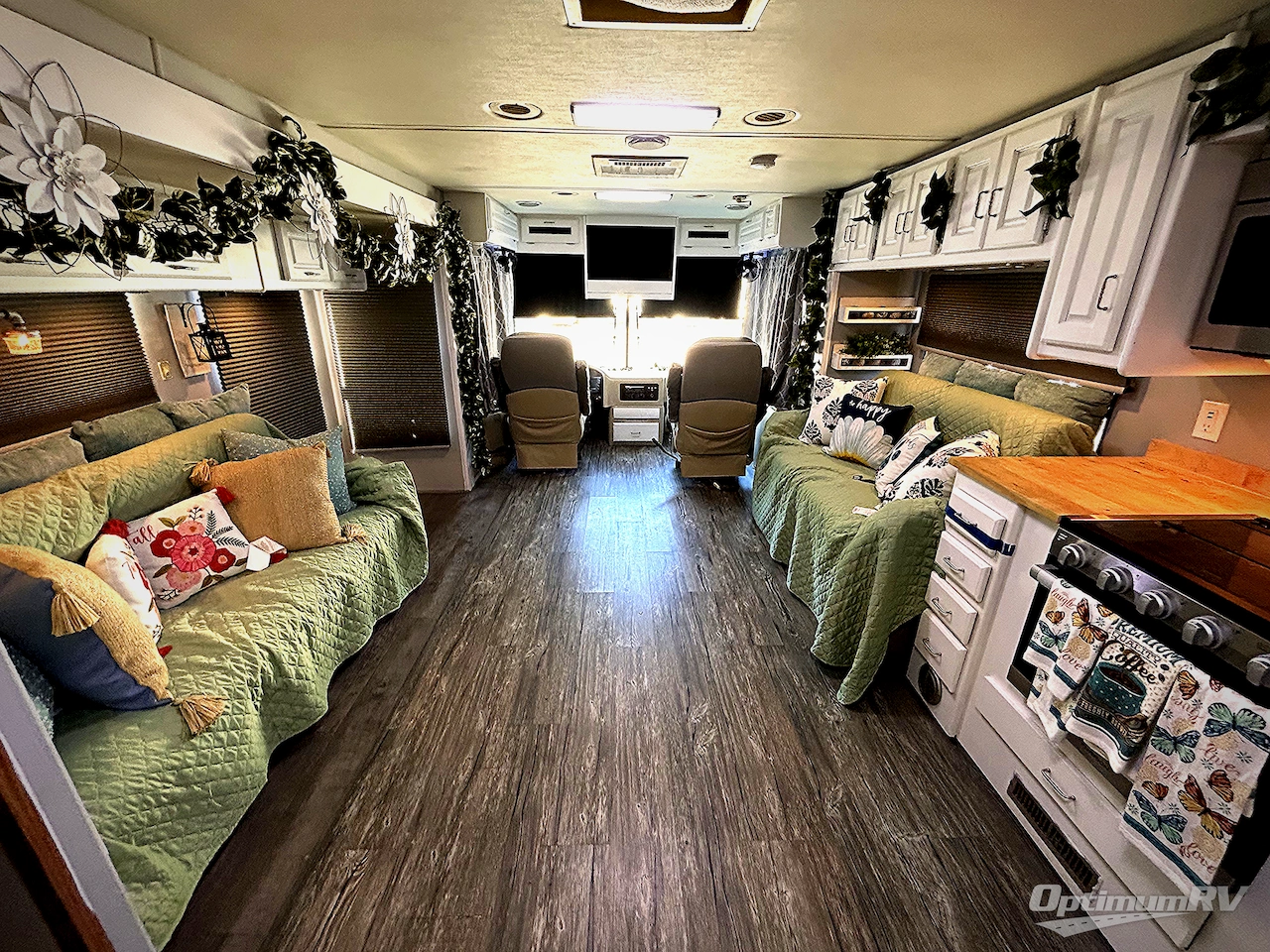 2021 Heartland Cyclone 4270 Photo 5