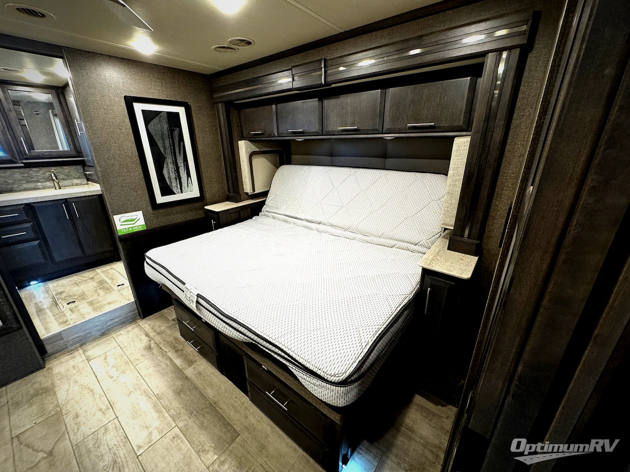 2022 Thor Venetian R40 Photo 15