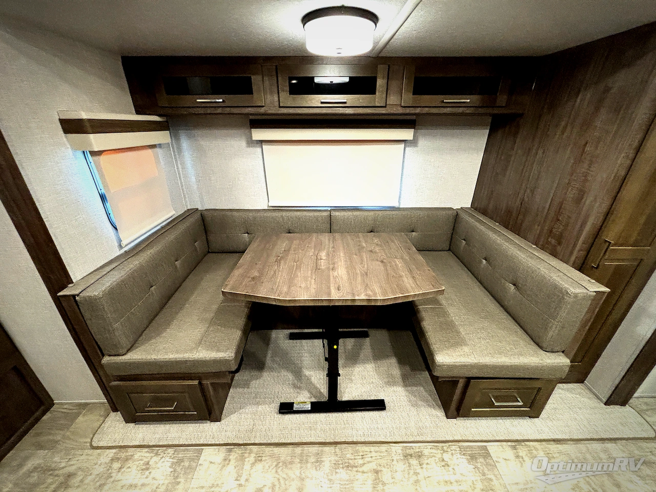 2023 Forest River Rockwood Mini Lite 2104S Photo 11