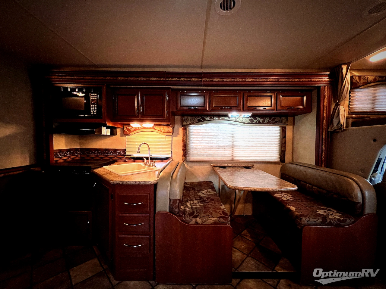 2013 Thor Four Winds 28Z Photo 17