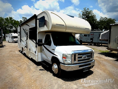 Used 2016 Thor Motor Coach Quantum WS31 Featured Photo