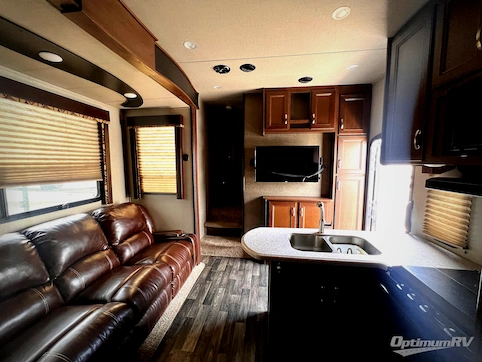 2016 Keystone Impact 311 RV Photo 2