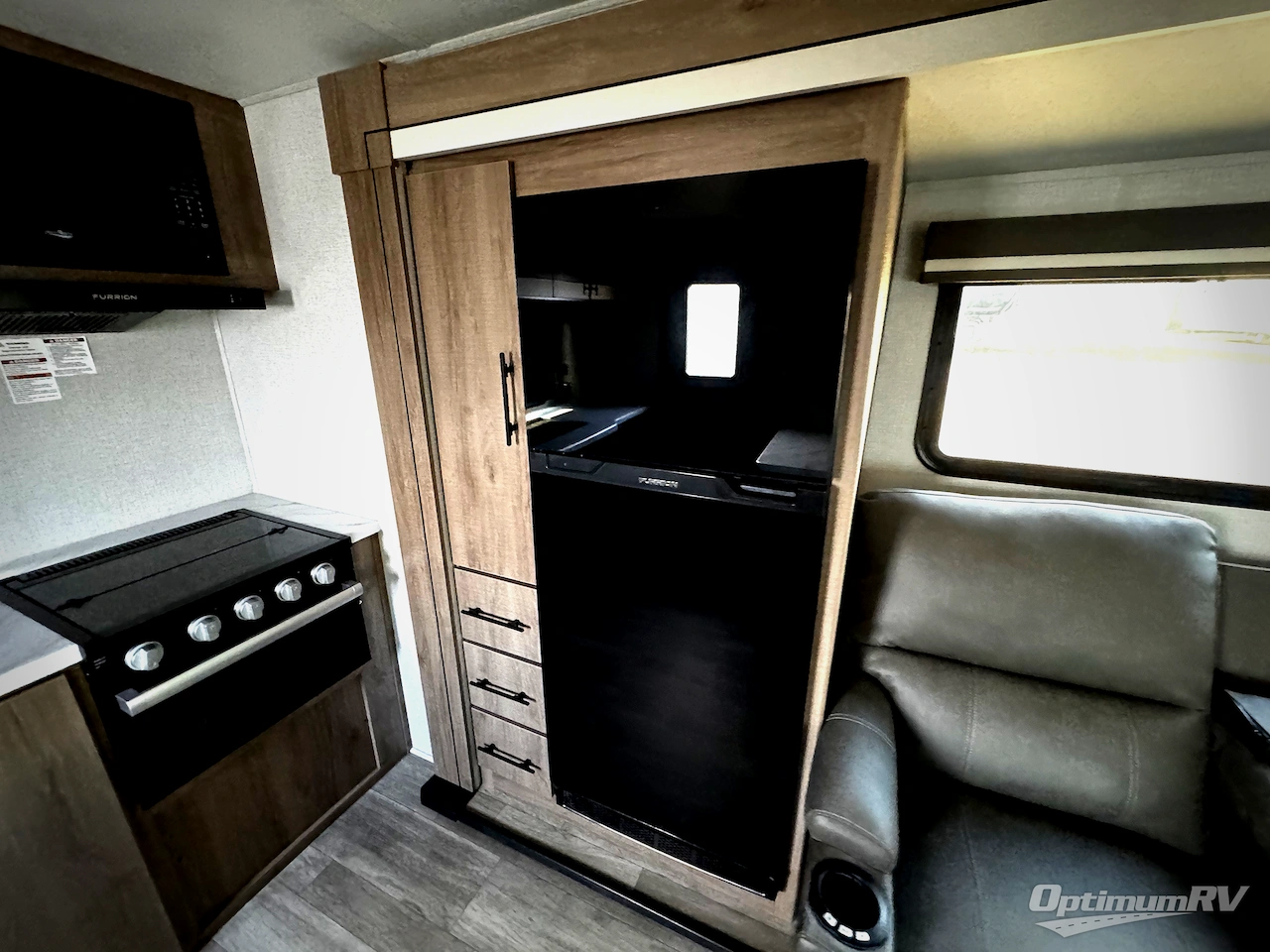 2024 Grand Design Imagine XLS 23LDE Photo 10