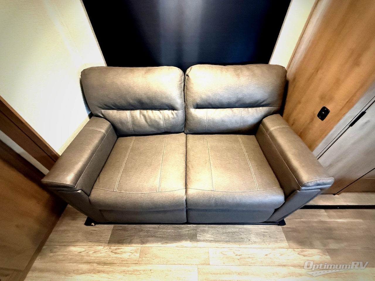 2023 Grand Design Imagine 3100RD Photo 12